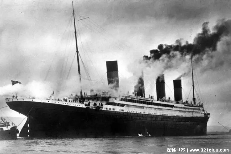 泰坦尼克号真实历史,处女航不久即撞冰山沉没(幸存者仅七百余人)-今日探秘